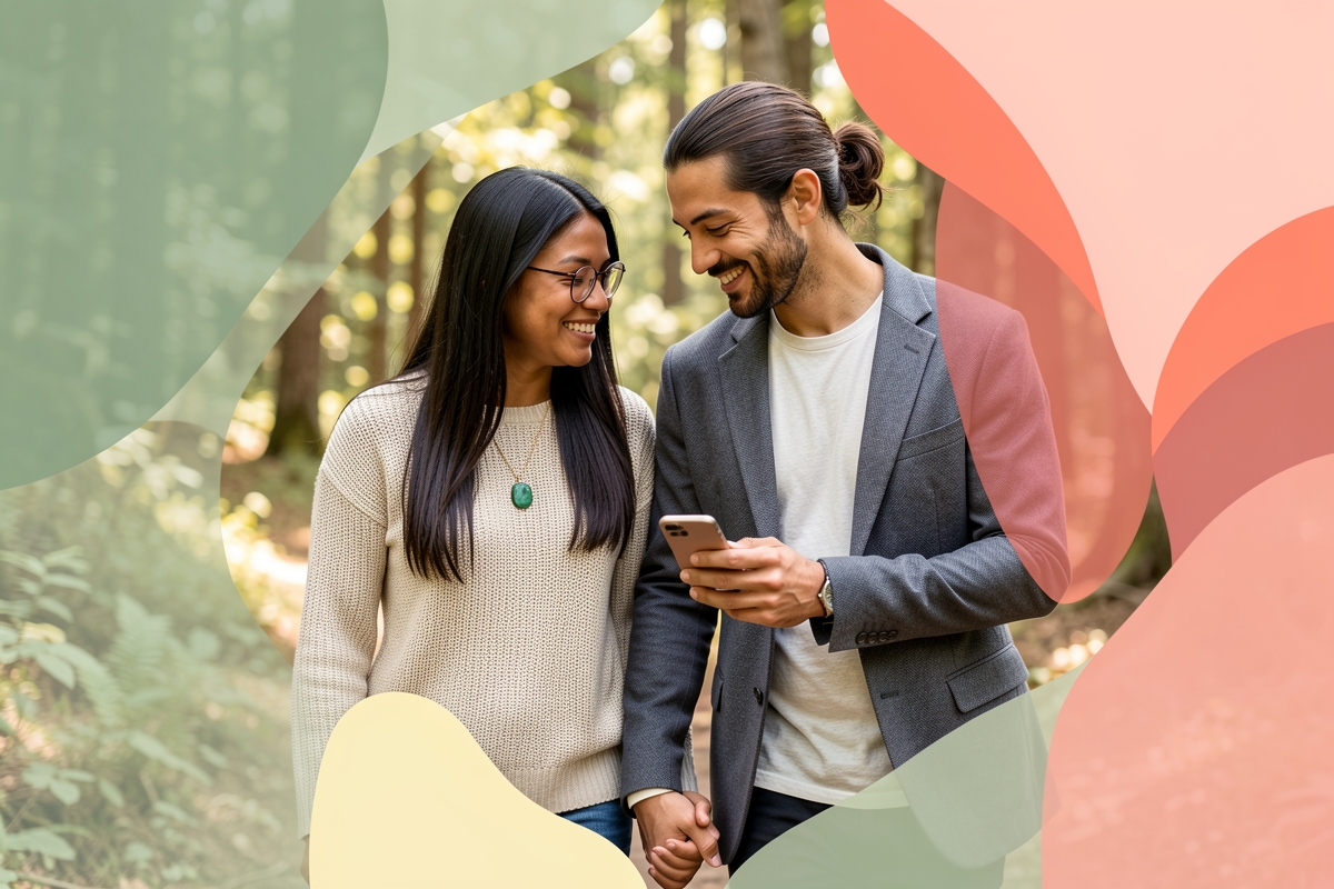 A modern married couple, cosy and happy together — LumiWed Journal